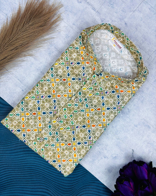 Exquisite Lucknowi Pattern Kurta